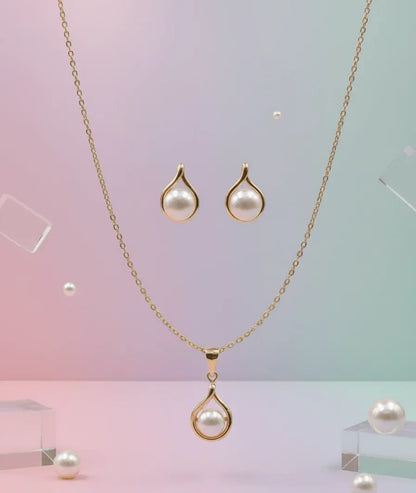 Pearl Drop Gold Pendant Set